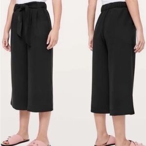 NWOT Lululemon wide leg pants